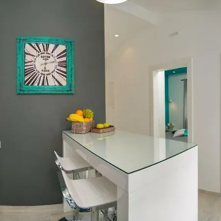 Apartman Uvalic A3 - Dalmatia Апартаменты *